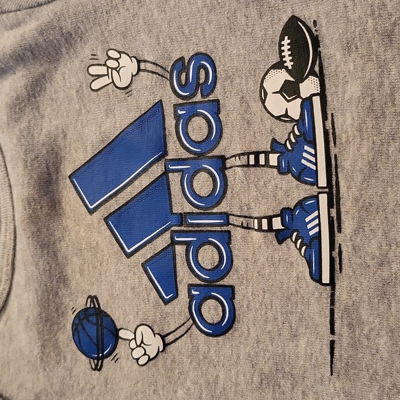 Adidas grey short sleeve onesie/bodysuit - Picture 3 of 3